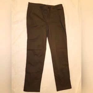 Talbots Olivr Green Khaki Chino NWT, Size 6